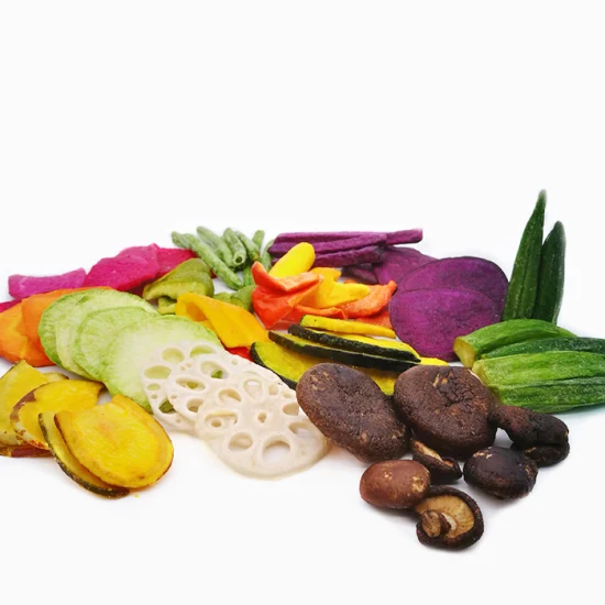 Commercio all'ingrosso di snack di frutta e verdura, patatine, confezioni sfuse.  Chips di verdure croccanti
